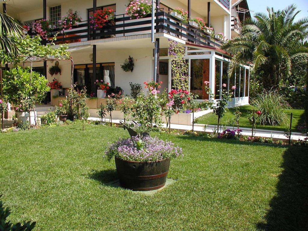 Rooms Vila Mautner Vodice Exteriér fotografie