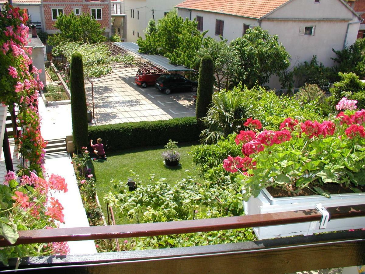 Rooms Vila Mautner Vodice Exteriér fotografie